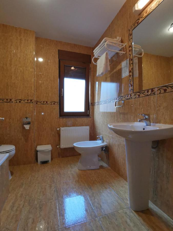 Hotel El Angliru Onís Extérieur photo